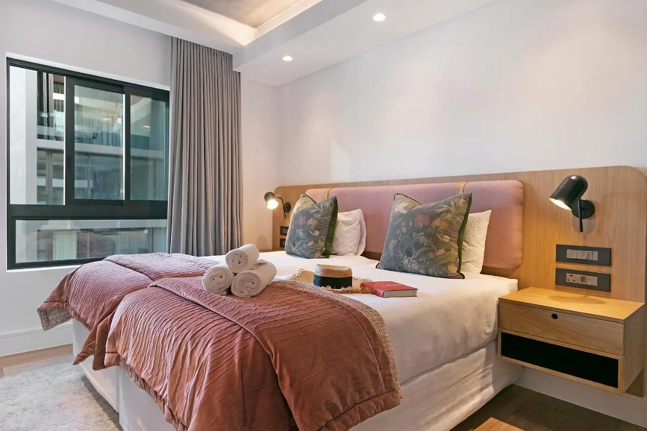 Latitude Aparthotel By Totalstay Cape Town