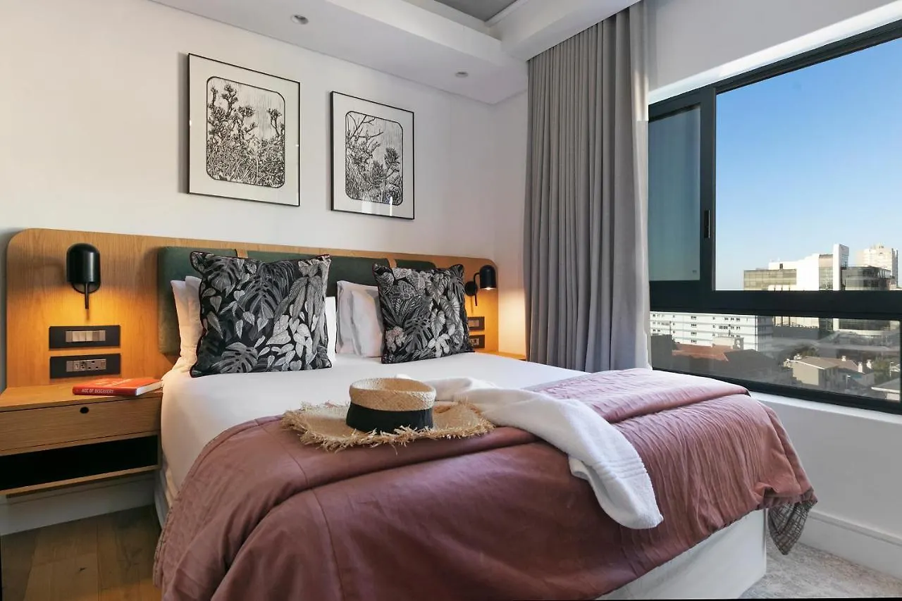 Latitude Aparthotel By Totalstay Cape Town 4*,