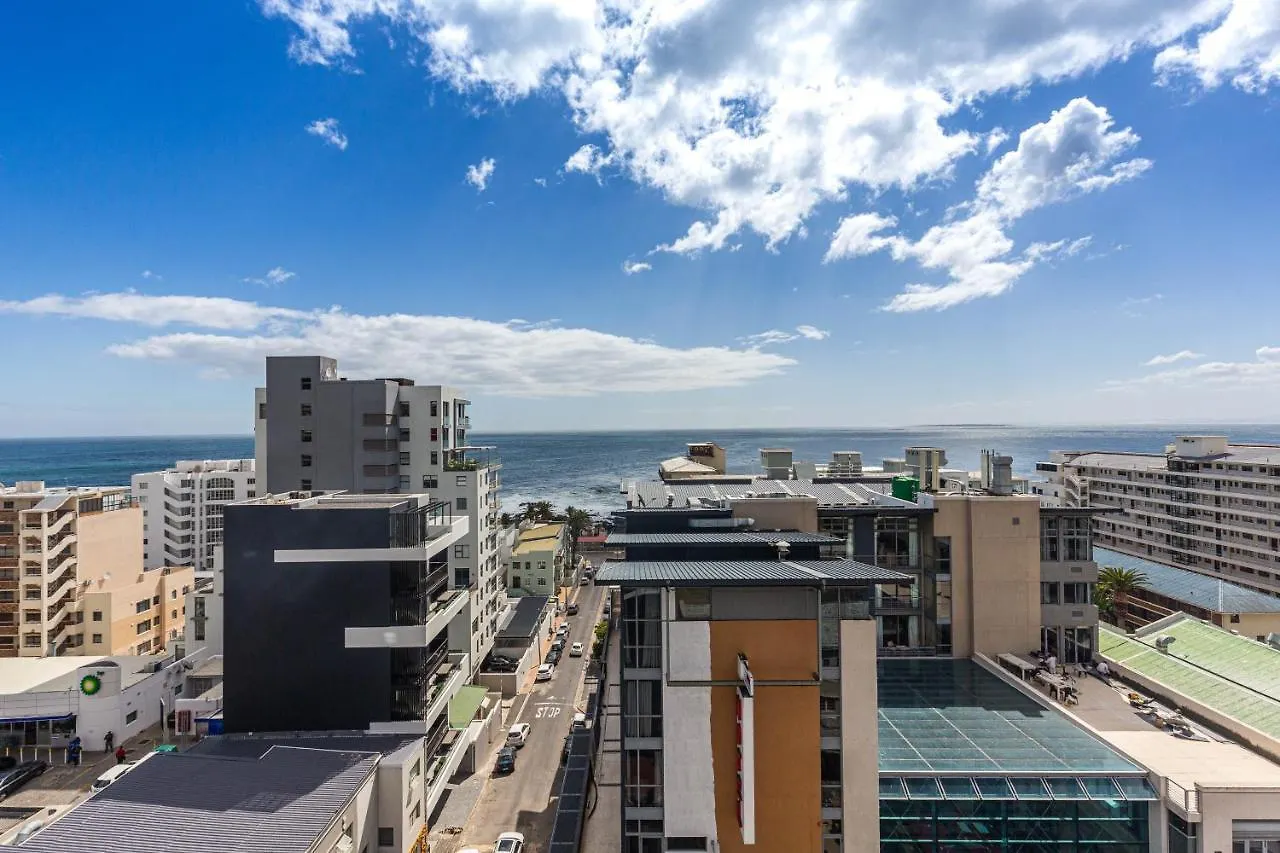 Latitude Aparthotel By Totalstay Cape Town